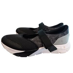 Alegria Women's Atlis Mary Janes Poppy Pop Black sneakers size 10.5 US 41 EU